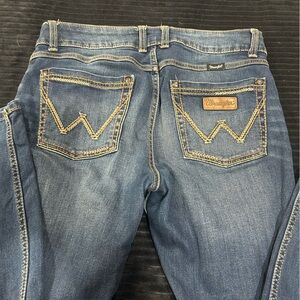 Wrangler Women's Denim Skinny Jeans with Tan Stitching